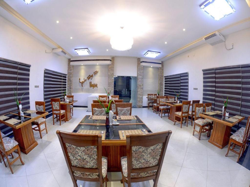 Shwe Taung Tan Hotel - Lake View Monywa Exterior photo