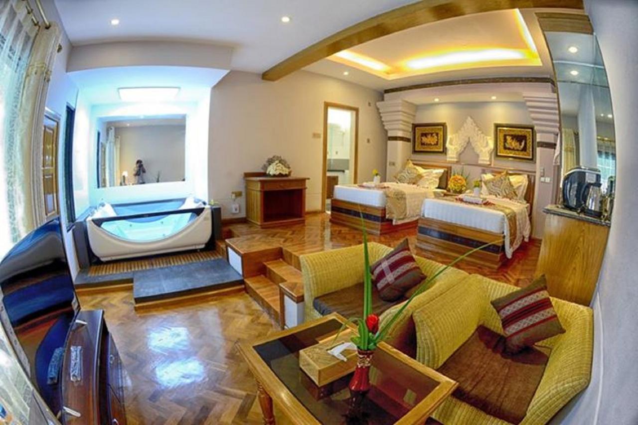 Shwe Taung Tan Hotel - Lake View Monywa Exterior photo