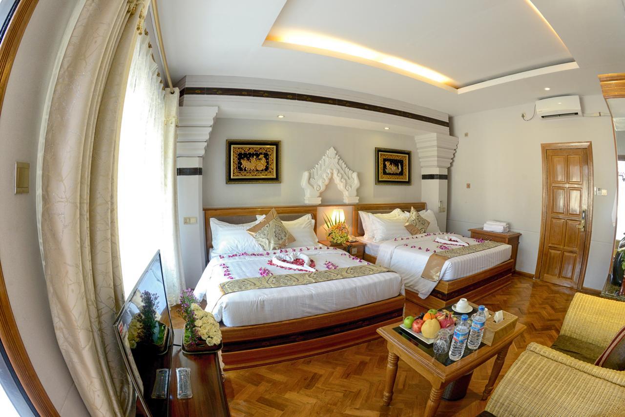 Shwe Taung Tan Hotel - Lake View Monywa Exterior photo