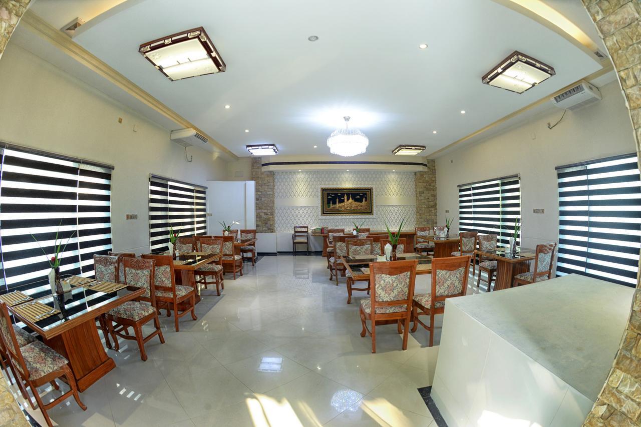 Shwe Taung Tan Hotel - Lake View Monywa Exterior photo